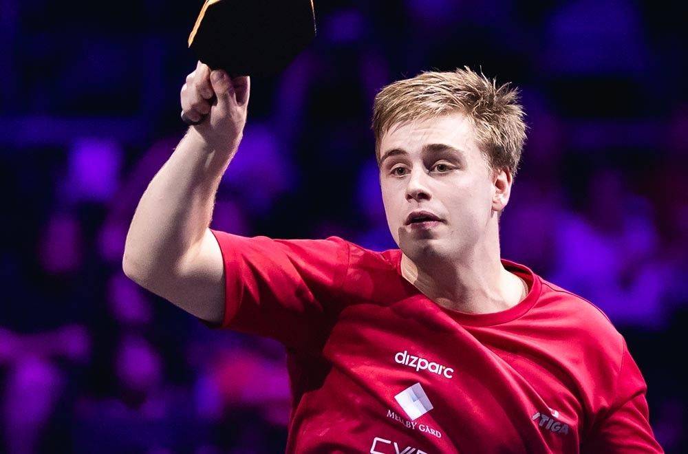 电气黑色 电气黑色